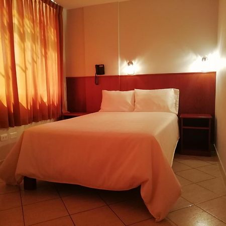 Hostal Vasco Tacna Exterior foto